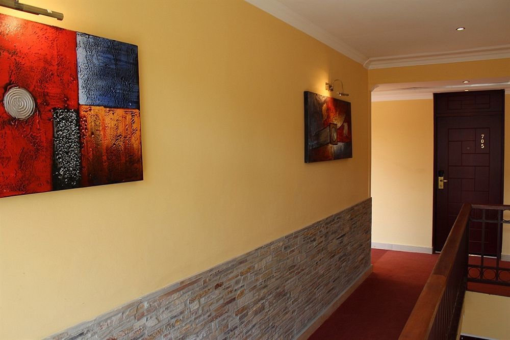 Roca Golf Hotel Bujumbura Exteriör bild